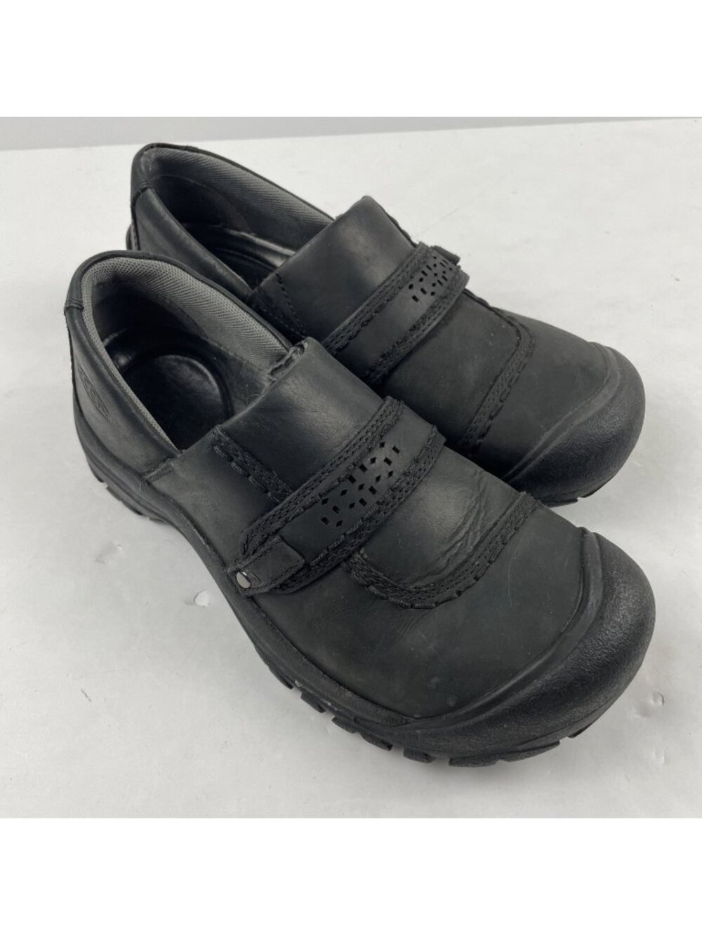 Keen Kaci Slip On Shoes Women’s 8 Black Leather Clogs Comfort 1011409